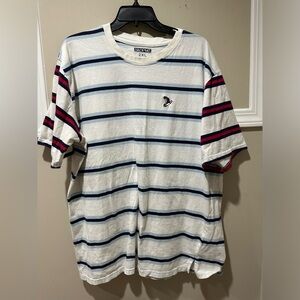 white and blue staples tshirt‎